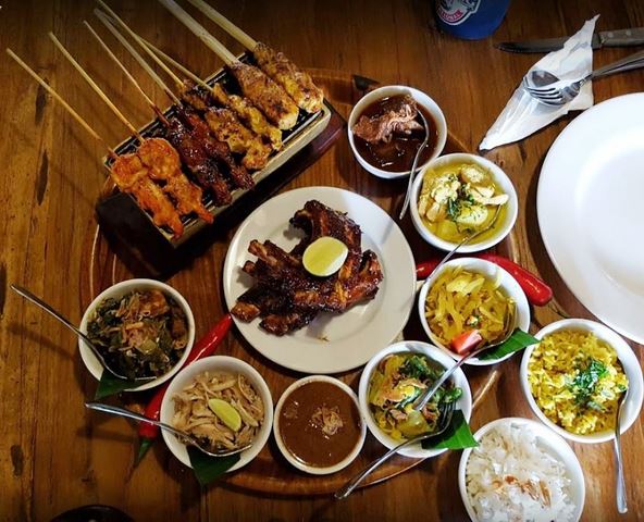 balinese-rijstaffel-feast-headline.jpg